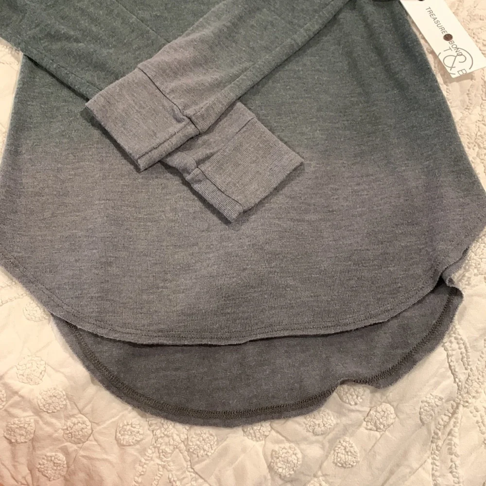 Treasure & Bond Ombré lightweight soft long sleeve shirt NWT - Picture 6 of 7